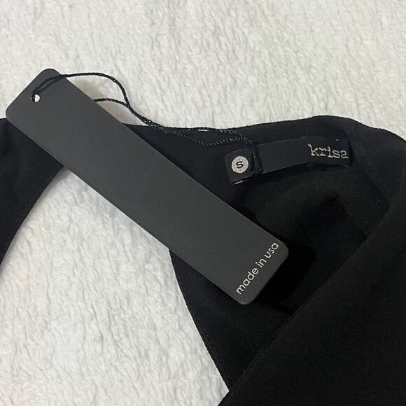 Krisa (S) Black Open Cut Out  Strap Back Scoop Neck Zip Side Crop Top - Picture 7 of 16